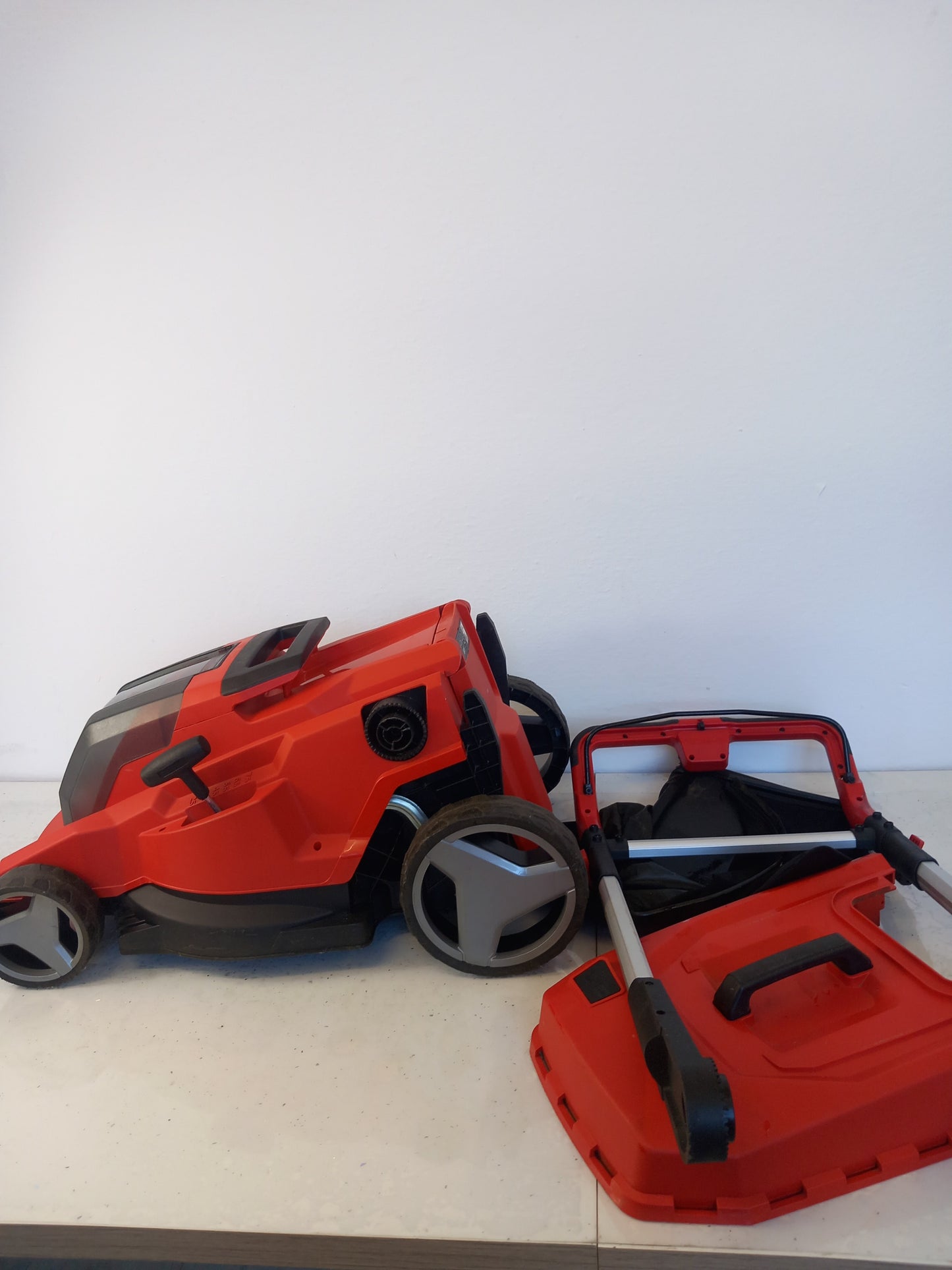 56976898c64b5b0b77763285b53f53a4