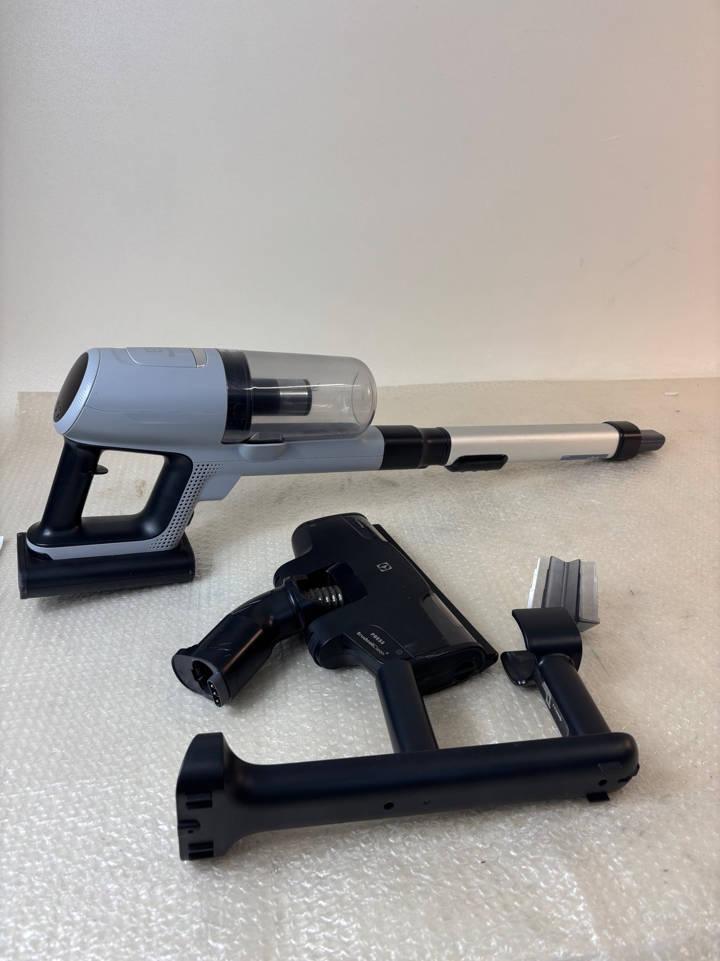 44c26ecbca6cd96308849ef3a6e3ce69