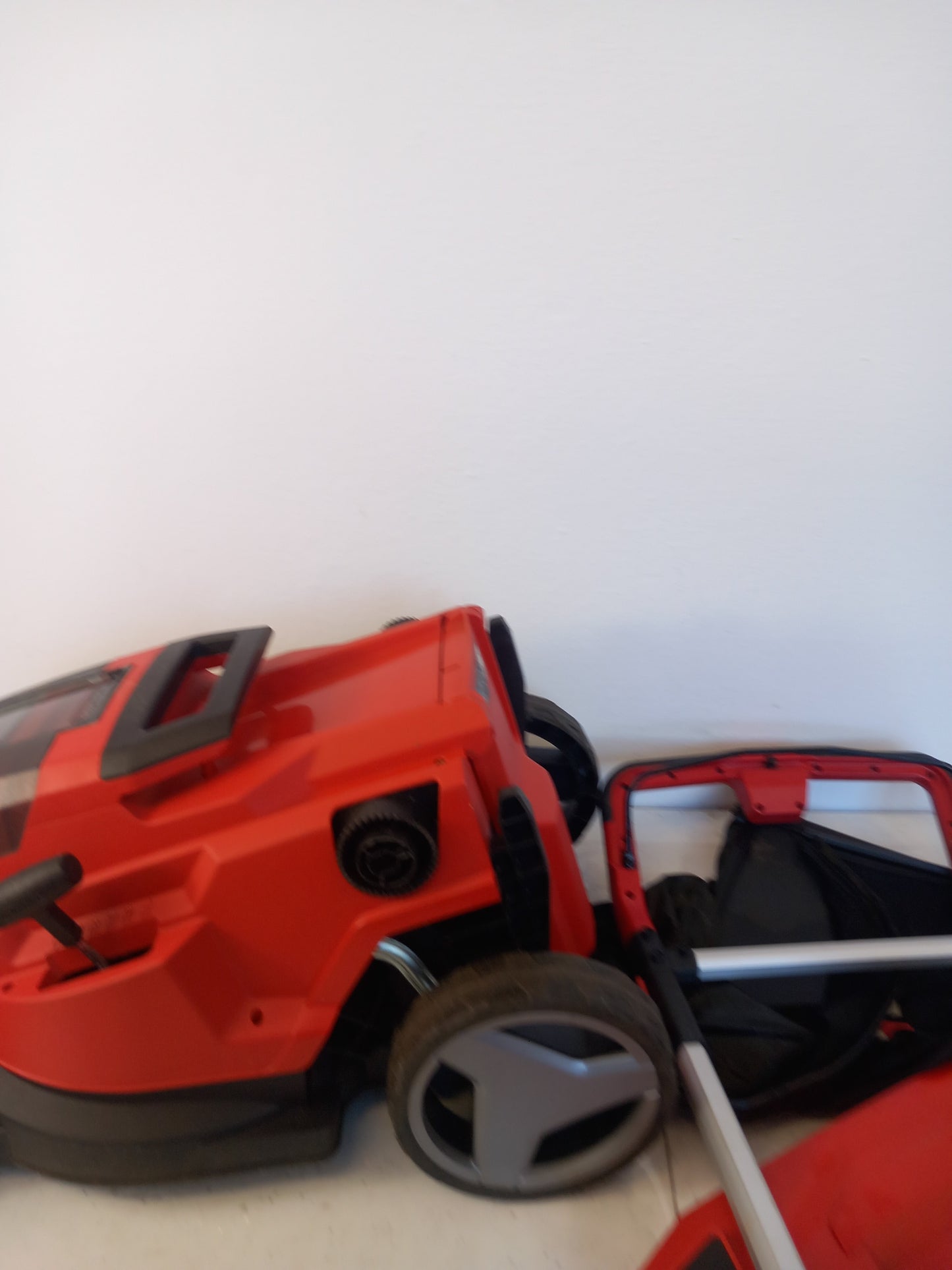 61dd63b7f602c8814243c63bbc6265ec