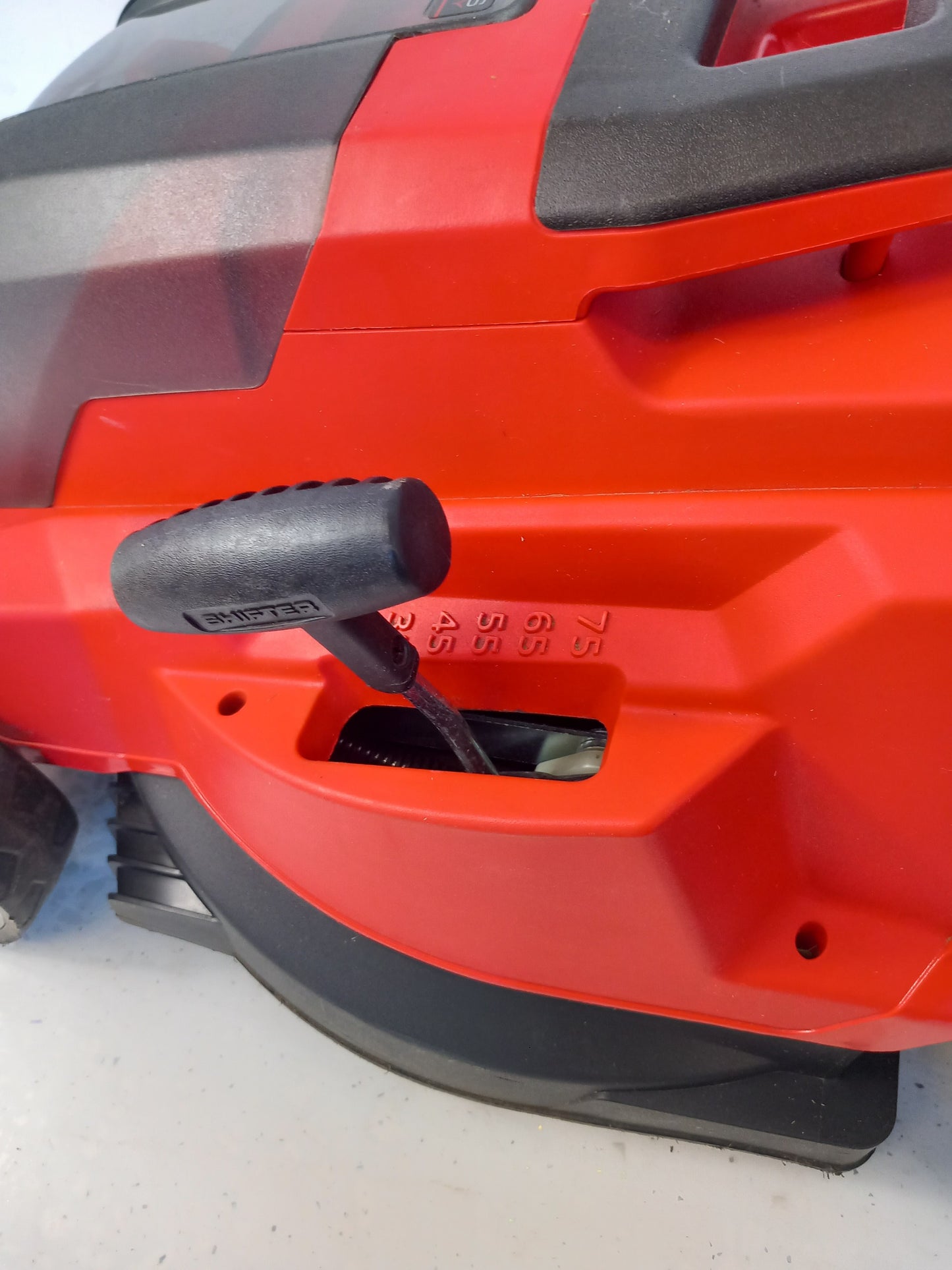 74bb4afbbe8bd5157318bf217ee275b5