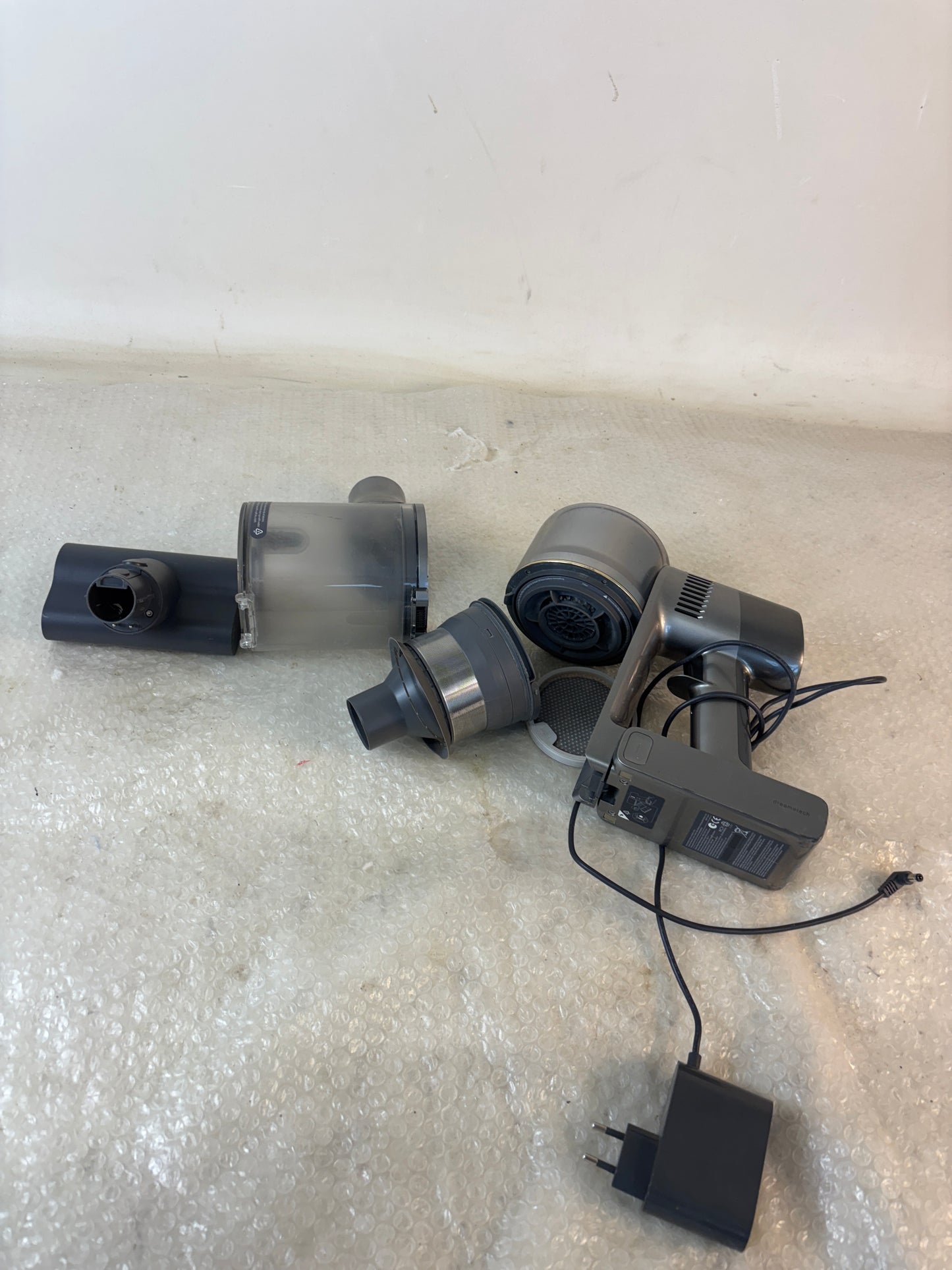 6053d30f25a9a58b7b165d73c8bbb145