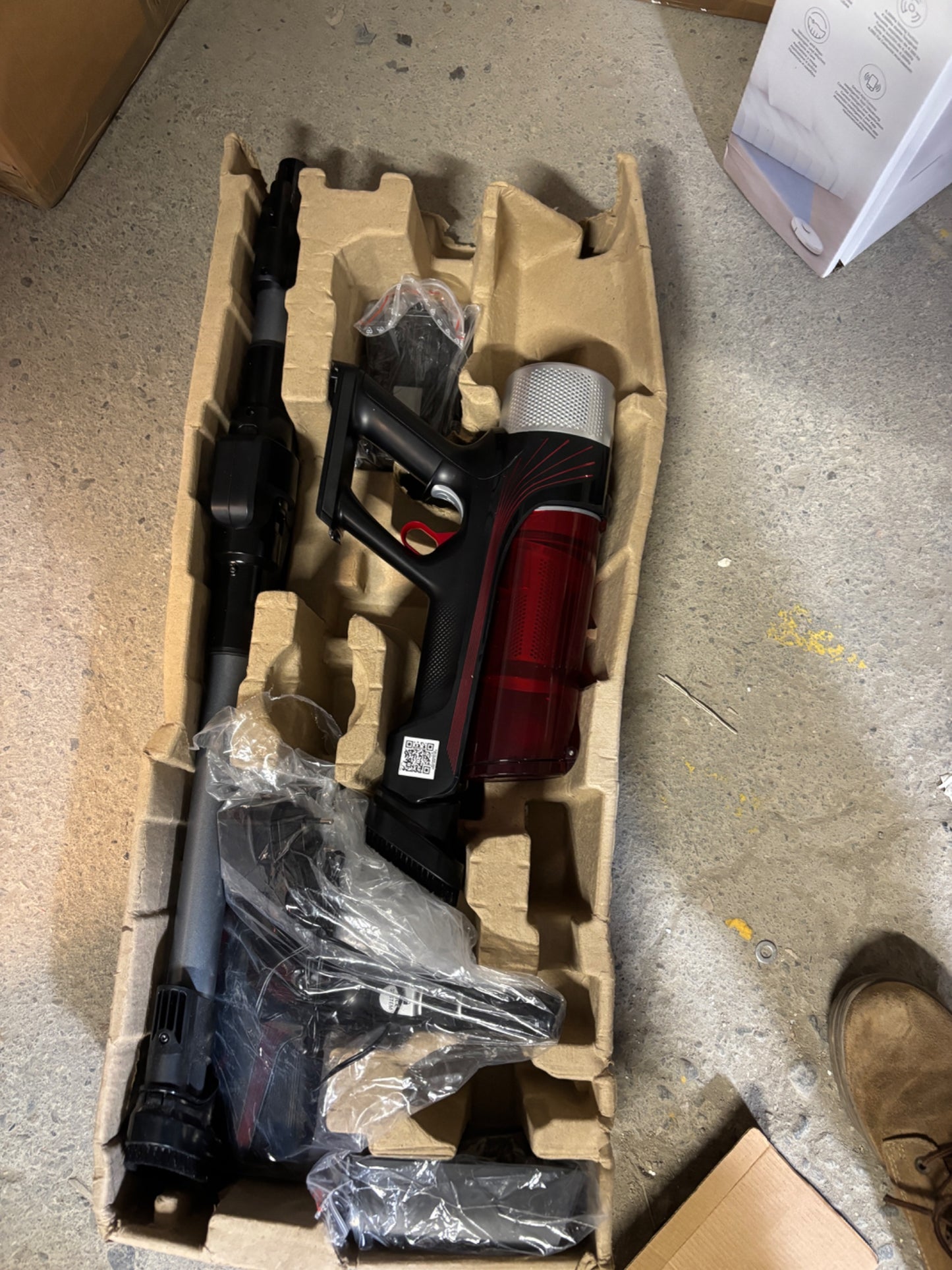 46008da9cb1999ea158d0cd14b4f3a00