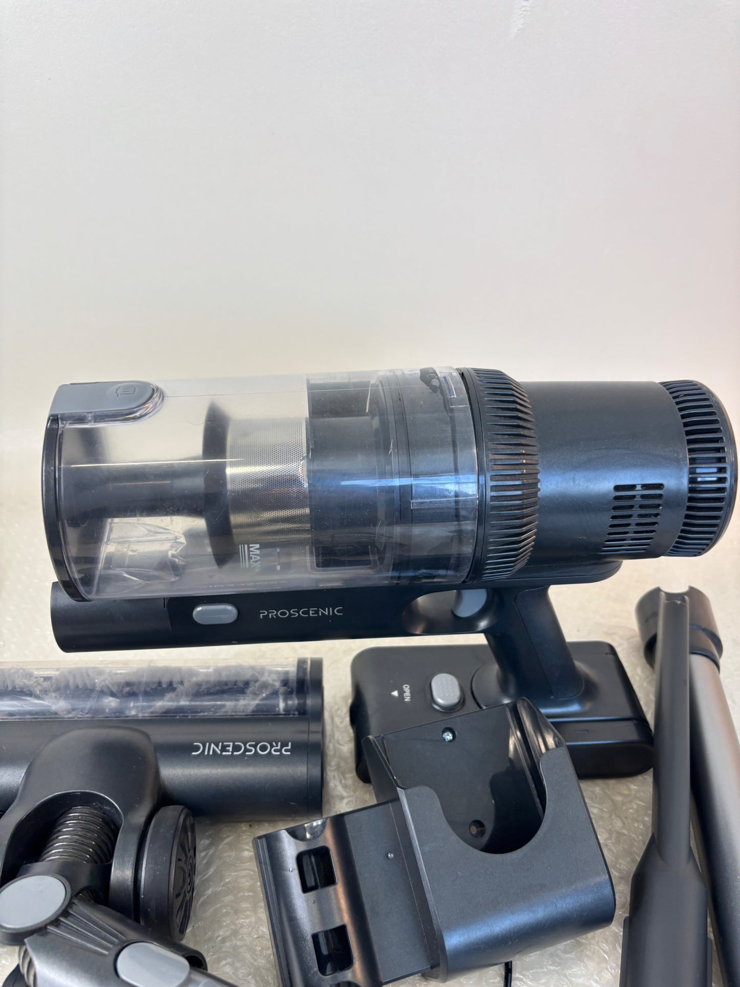 46d5ac0cc427bb1d93154370a1512d41