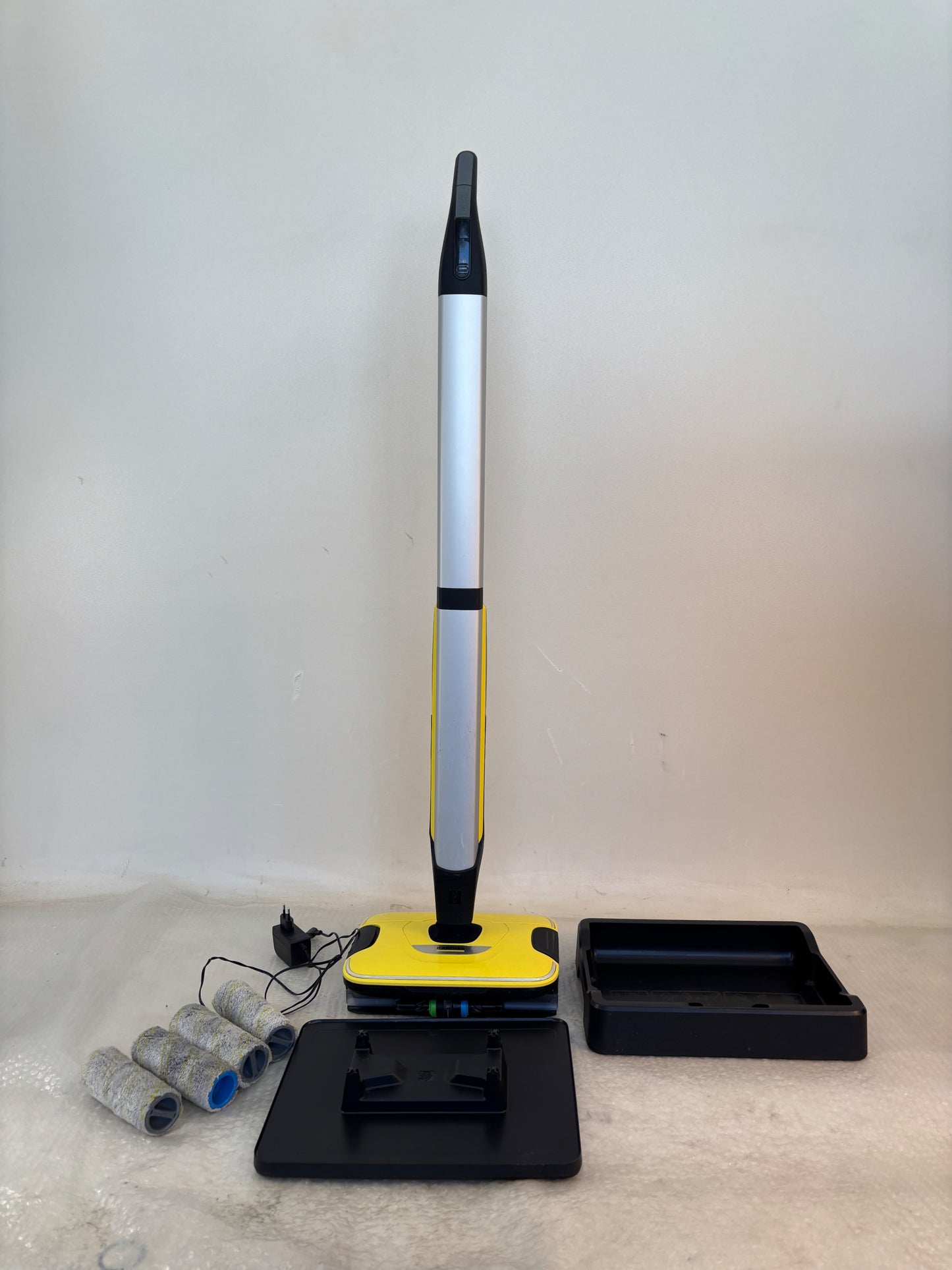 2f038f03afaba15ead19b664507e8b40