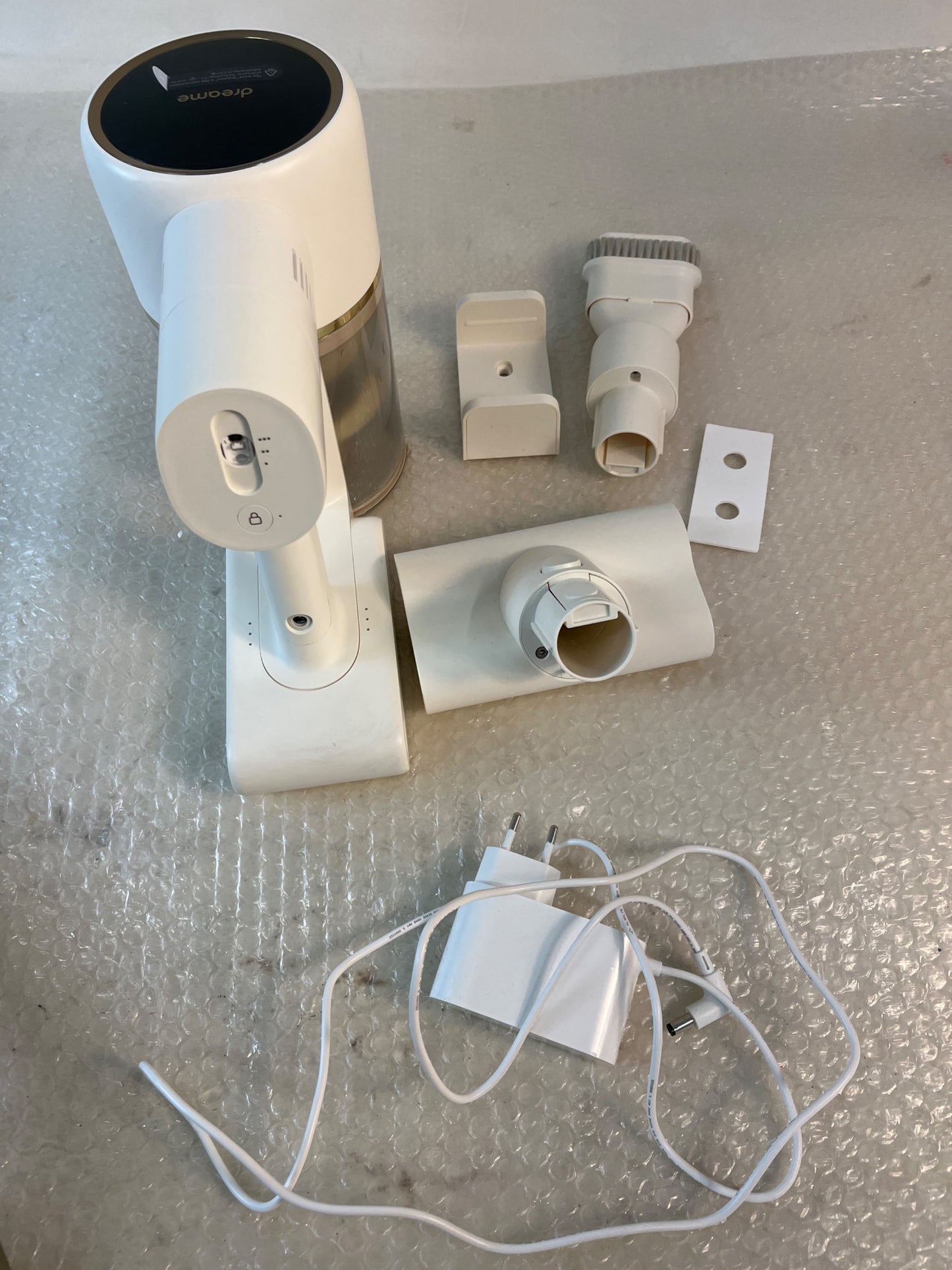 4ceec1c1e1714e6a38234673f107e68c