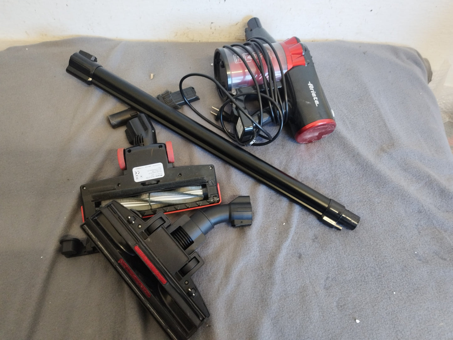 e861d76fb5da34ec8981627aa1be126c