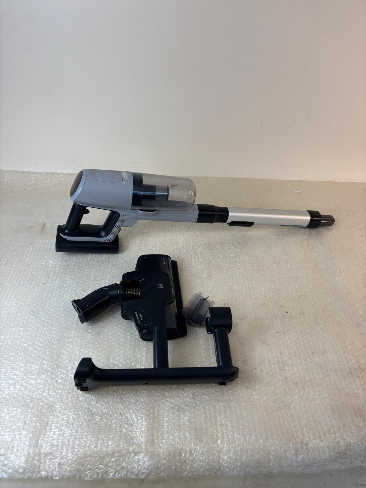 921a6784564156b121810040a5d8038b